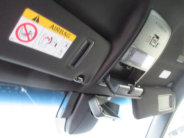 クラウンハイブリッド Ｓ　Ｃパッケージ　Ｆｏｕｒ　衝突被害軽減システム　ＥＴＣ　ナビ　フルセグＴＶ　Ｂｌｕｅｔｈｏｏｔ　ＤＶＤ　ＵＳＢ　１００Ｖ電源　パワーシートヒーター　ステアリングヒーター　ＬＥＤヘッドライト　リモートスタート　ワイパーデアイサー（29枚目）