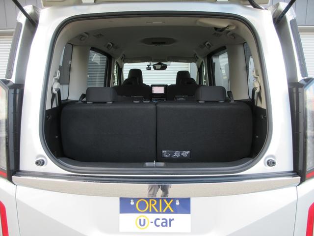 セレナ ＸＶ　４ＷＤ　衝突被害軽減システム　バックカメラ　ナビ　フルセグＴＶ　Ｂｌｕｅｔｏｏｔｈ　ＵＳＢ　プロパイロット　ＥＴＣ　シートヒーター　ハンズフリードア　ＬＥＤヘッドライト　ステアリングヒーター（19枚目）