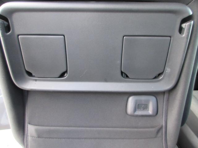 セレナ ＸＶ　４ＷＤ　衝突被害軽減システム　バックカメラ　ナビ　フルセグＴＶ　Ｂｌｕｅｔｏｏｔｈ　ＵＳＢ　プロパイロット　ＥＴＣ　シートヒーター　ハンズフリードア　ＬＥＤヘッドライト　ステアリングヒーター（38枚目）