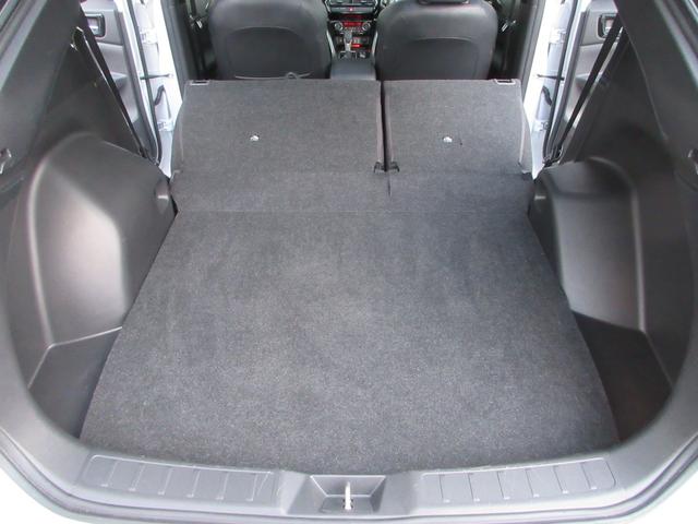 エクリプスクロス ブラックエディション　４ＷＤ　衝突被害軽減システム　ナビ　全方位カメラ　フルセグＴＶ　Ｂｌｕｅｔｏｏｔｈ　ＵＳＢ　レーダークルーズコントロール　電動リヤゲート　パワーシートヒーター　ステアリングヒーター　サンルーフ（20枚目）