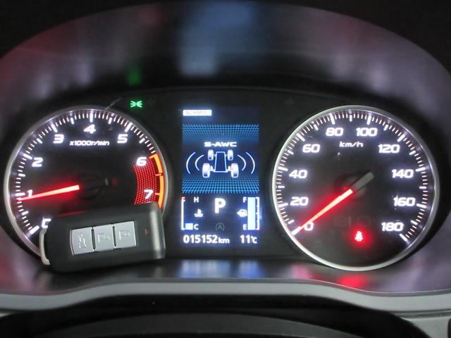 エクリプスクロス ブラックエディション　４ＷＤ　衝突被害軽減システム　ナビ　全方位カメラ　フルセグＴＶ　Ｂｌｕｅｔｏｏｔｈ　ＵＳＢ　レーダークルーズコントロール　電動リヤゲート　パワーシートヒーター　ステアリングヒーター　サンルーフ（28枚目）