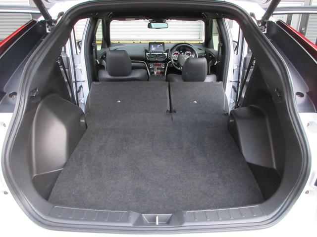 エクリプスクロス ブラックエディション　４ＷＤ　衝突被害軽減システム　ナビ　全方位カメラ　フルセグＴＶ　Ｂｌｕｅｔｏｏｔｈ　ＵＳＢ　レーダークルーズコントロール　電動リヤゲート　パワーシートヒーター　ステアリングヒーター　サンルーフ（44枚目）