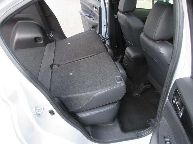 エクリプスクロス ブラックエディション　４ＷＤ　衝突被害軽減システム　ナビ　全方位カメラ　フルセグＴＶ　Ｂｌｕｅｔｏｏｔｈ　ＵＳＢ　レーダークルーズコントロール　電動リヤゲート　パワーシートヒーター　ステアリングヒーター　サンルーフ（47枚目）