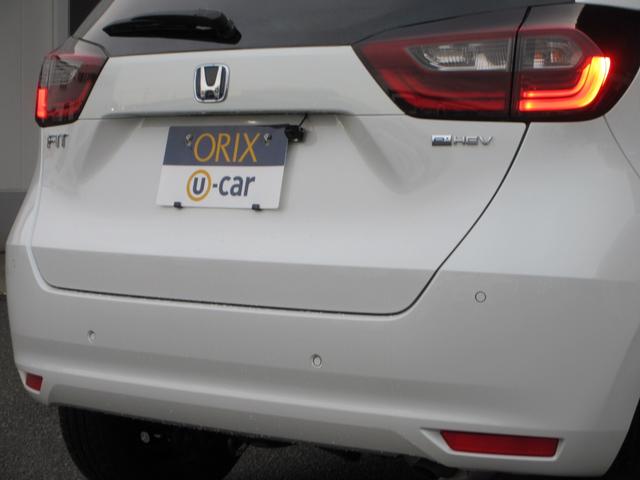 フィット ｅ：ＨＥＶベーシック　４ＷＤ　ＥＴＣ　バックカメラ　クリアランスソナー　ナビ　Ｂｌｕｅｔｏｏｔｈ　ＵＳＢ　レーダークルーズコントロール　衝突被害軽減システム　ＬＥＤヘッドライト　ワイパーデアイサー　ドライブレコーダー（25枚目）