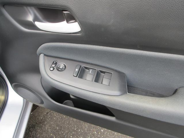 パワーウィンドウ付き☆運転席で全部の窓を開閉することが可能！！快適にドライブをお楽しみいただけます☆