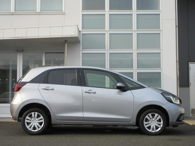 この度は当店のお車をご覧になっていただき、誠にありがとうございます。ぜひじっくりとご検討下さい。気軽にお問合せ・お見積りお待ちしております。