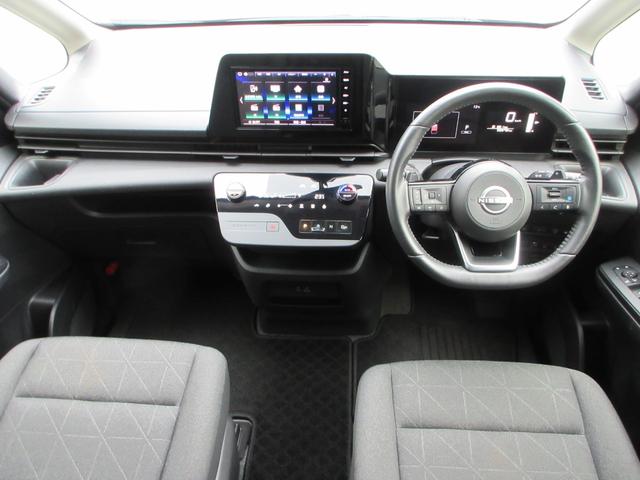 セレナ XV 4WD 衝突被害軽減システム バックカメラ ナビ フルセグTV Bluetooth USB プロパイロット ETC シートヒーター ハンズフリースライドドア LEDヘッドライト ステアリングヒーター(2枚目)