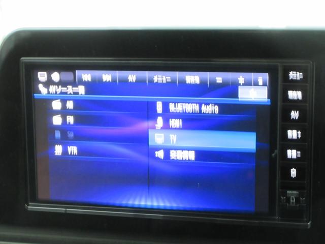 セレナ XV 4WD 衝突被害軽減システム バックカメラ ナビ フルセグTV Bluetooth USB プロパイロット ETC シートヒーター ハンズフリースライドドア LEDヘッドライト ステアリングヒーター(7枚目)