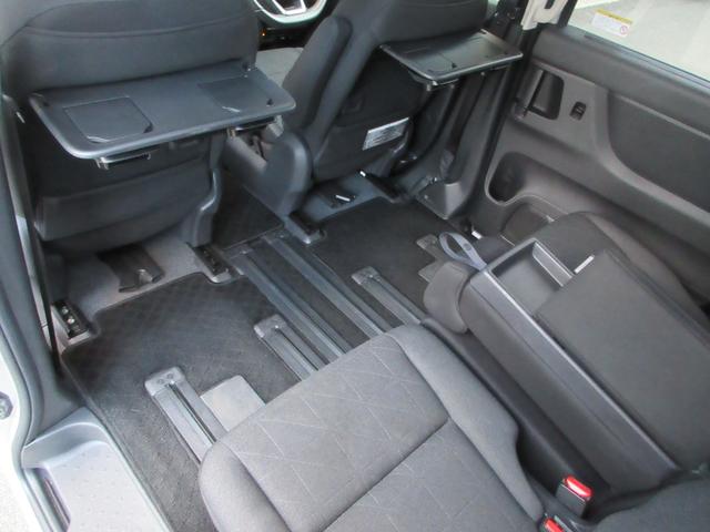 セレナ XV 4WD 衝突被害軽減システム バックカメラ ナビ フルセグTV Bluetooth USB プロパイロット ETC シートヒーター ハンズフリースライドドア LEDヘッドライト ステアリングヒーター(34枚目)