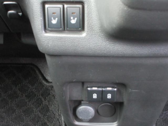 スペーシア ハイブリッドＸ　４ＷＤ　衝突被害軽減システム　ナビ　バックカメラ　リヤソナー　Ｂｌｕｅｔｏｏｔｈ　ＵＳＢ　ＡＵＸ　シートヒーター　ＥＴＣ　スマートキー　両側電動スライドドア　横滑防止装置　　ライブレコーダー（27枚目）