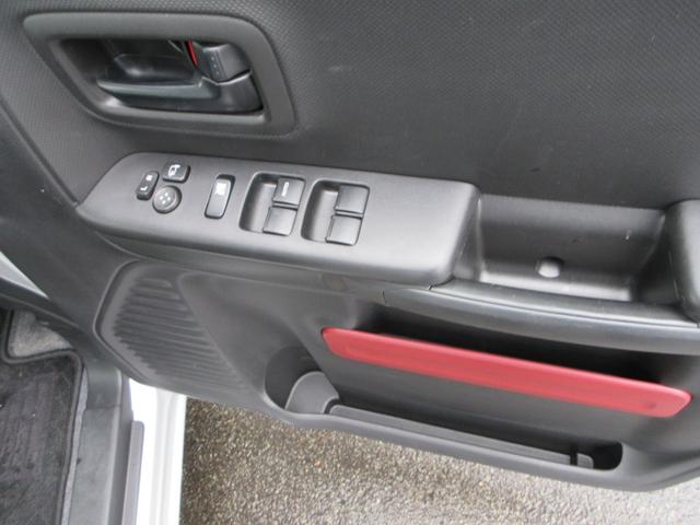 スペーシア ハイブリッドX 4WD 衝突被害軽減システム ナビ バックカメラ リヤソナー Bluetooth USB シートヒーター ETC スマートキー 両側電動スライドドア 横滑防止装置 ドライブレコーダー(11枚目)