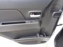 ハイブリッドＦＺ　ＥＴＣ　ナビ　フルセグＴＶ　バックカメラ　Ｂｌｕｅｔｏｏｔｈ　ＤＶＤ　ＵＳＢ　オートライト　ＬＥＤヘッドランプ　スマートキー　シートヒーター　盗難防止システム　横滑り防止装置　トラクションコントロール（22枚目）