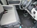 ベースグレード　４ＷＤ　バックカメラ　ナビ　フルセグＴＶ　ＤＶＤ　Ｂｌｕｅｔｏｏｔｈ　ＵＳＢ　クリアランスソナー　レーダークルーズコントロール　衝突被害軽減システム　ＬＥＤヘッドランプ　シートヒーター　スマートキー（35枚目）