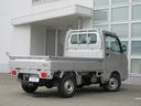 キャリイトラック ＫＣエアコン・パワステ　４ＷＤ　５ＭＴ　ラジオ　エアコン　パワーステアリング　運転席エアバッグ　助手席エアバッグ　ＡＢＳ　ドアバイザー（4枚目）