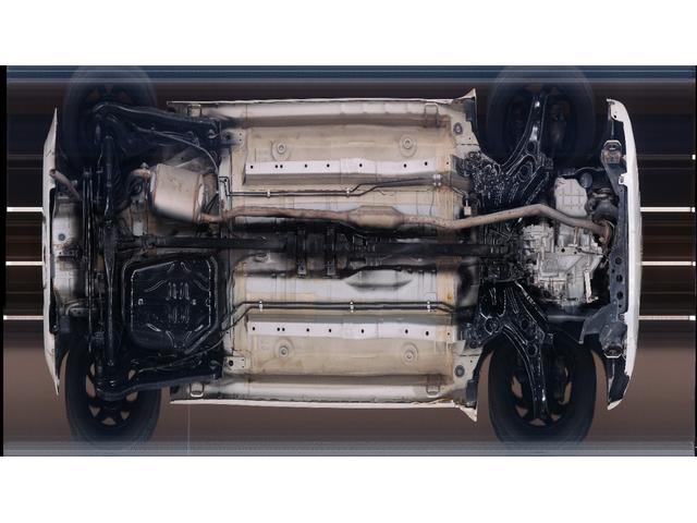 ワゴンＲ ＦＸ　禁煙車両・寒冷地仕様ヒーテッドドアミラー　ＣＤ／ＡＭ／ＦＭデッキ　オートエアコン　プライバシーガラス　アイドリングストップ（4枚目）