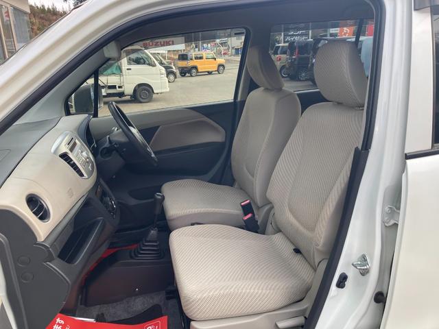 ワゴンＲ ＦＸ　禁煙車両・寒冷地仕様ヒーテッドドアミラー　ＣＤ／ＡＭ／ＦＭデッキ　オートエアコン　プライバシーガラス　アイドリングストップ（6枚目）