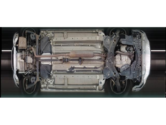 スイフト ＲＳ－ＤＪＥ　禁煙車輛　寒冷地仕様ヒーテッドドアミラー　フロント左右シートヒーター　リヤヒーター　ワイパーディアイサー　デュアルジェットエンジン　クルコン　ステアリングリモコン　パドルシフト　ＶＳＣ　ＥＴＣ（5枚目）