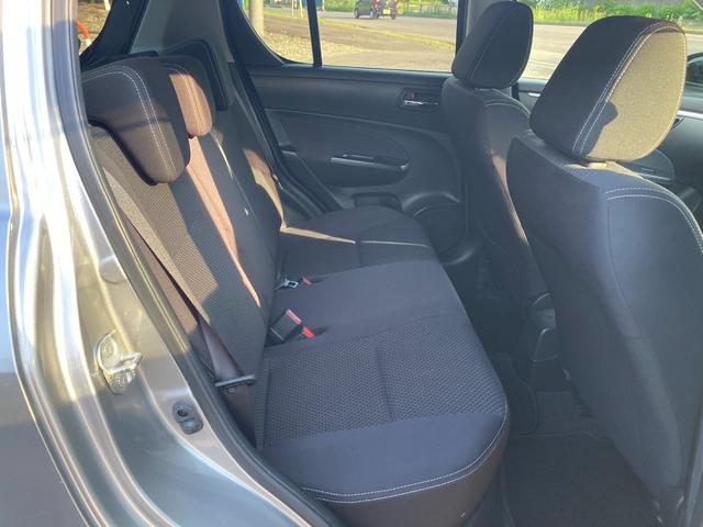 スイフト ＲＳ－ＤＪＥ　禁煙車輛　寒冷地仕様ヒーテッドドアミラー　フロント左右シートヒーター　リヤヒーター　ワイパーディアイサー　デュアルジェットエンジン　クルコン　ステアリングリモコン　パドルシフト　ＶＳＣ　ＥＴＣ（9枚目）