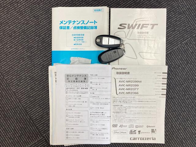 スイフト ＲＳ－ＤＪＥ　禁煙車輛　寒冷地仕様ヒーテッドドアミラー　フロント左右シートヒーター　リヤヒーター　ワイパーディアイサー　デュアルジェットエンジン　クルコン　ステアリングリモコン　パドルシフト　ＶＳＣ　ＥＴＣ（13枚目）