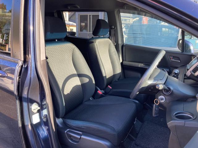 フリードスパイク Ｇ　ジャストセレクション　禁煙車両ルームクリーニング除菌済　リヤヒーター　ヒーテッドドアミラー　ＳＤナビ【ＤＶＤ視聴可】両側スライドドア　ＨＩＤヘッドライト　キーレスエントリー　エンジンスターター　プライバシーガラス　１５ＡＷ（7枚目）