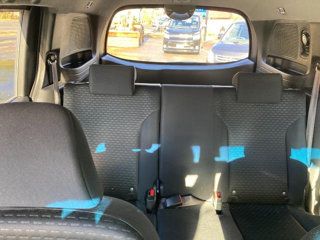 フリードスパイク Ｇ　ジャストセレクション　禁煙車両ルームクリーニング除菌済　リヤヒーター　ヒーテッドドアミラー　ＳＤナビ【ＤＶＤ視聴可】両側スライドドア　ＨＩＤヘッドライト　キーレスエントリー　エンジンスターター　プライバシーガラス　１５ＡＷ（13枚目）