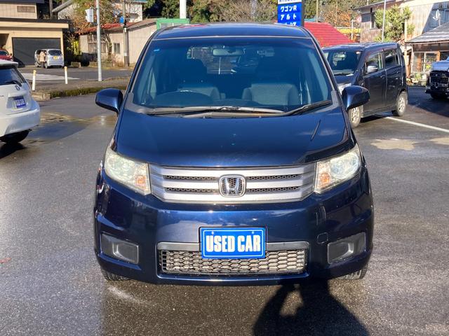 フリードスパイク Ｇ　ジャストセレクション　禁煙車両ルームクリーニング除菌済　リヤヒーター　ヒーテッドドアミラー　ＳＤナビ【ＤＶＤ視聴可】両側スライドドア　ＨＩＤヘッドライト　キーレスエントリー　エンジンスターター　プライバシーガラス　１５ＡＷ（22枚目）