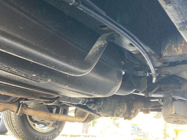 フリードスパイク Ｇ　ジャストセレクション　禁煙車両ルームクリーニング除菌済　リヤヒーター　ヒーテッドドアミラー　ＳＤナビ【ＤＶＤ視聴可】両側スライドドア　ＨＩＤヘッドライト　キーレスエントリー　エンジンスターター　プライバシーガラス　１５ＡＷ（57枚目）