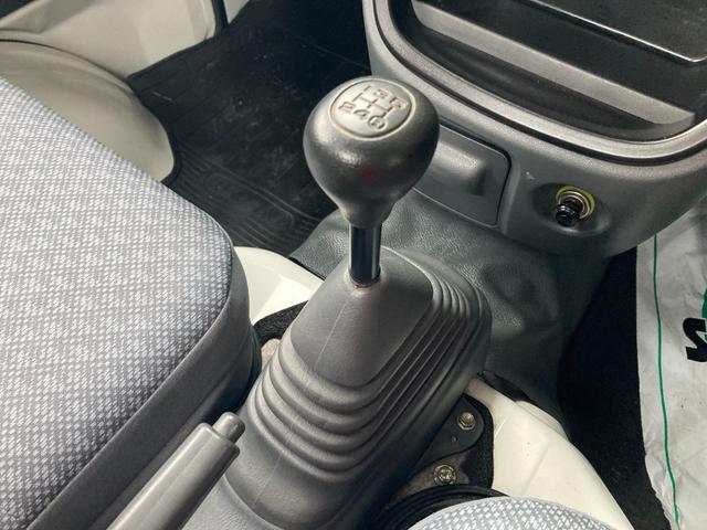 ハイゼットトラック エアコン・パワステ　スペシャル　禁煙車輛ルームクリーニング除菌済　荷台ボディーマット　荷台パネルカバー　ガードフレームプロテクター　ゲートチェーン　ＣＤ／ＡＭ／ＦＭデッキ（10枚目）