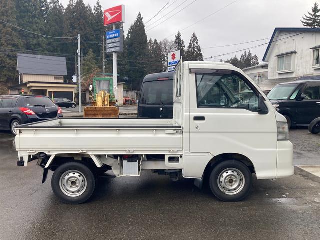 ハイゼットトラック エアコン・パワステ　スペシャル　禁煙車輛ルームクリーニング除菌済　荷台ボディーマット　荷台パネルカバー　ガードフレームプロテクター　ゲートチェーン　ＣＤ／ＡＭ／ＦＭデッキ（25枚目）