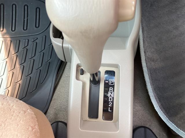 ピノ Ｓ　キーレスエントリー　電動格納ミラー　ＡＴ　盗難防止システム　ＡＢＳ　ＣＤ　アルミホイール　衝突安全ボディ　エアコン　パワーステアリング　パワーウィンドウ（7枚目）