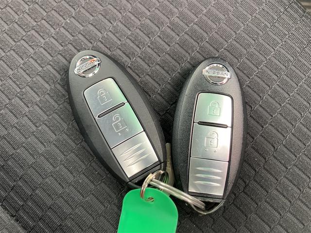 マーチ １２Ｘ　アルミホイール　スマートキー　アイドリングストップ　電動格納ミラー　ＣＶＴ　盗難防止システム　衝突安全ボディ　ＡＢＳ　ＣＤ　ミュージックプレイヤー接続可　エアコン　パワーステアリング　パワーウィンドウ（26枚目）