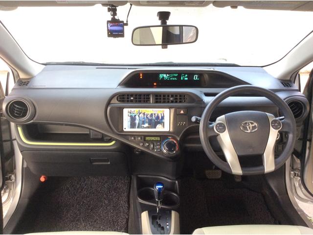 アクア Ｓ　純正ＳＤナビ　スマートキー　オートエアコン　Ｂｌｕｅｔｏｏｔｈ　ＣＤ　ＤＶＤ再生　地デジ（10枚目）