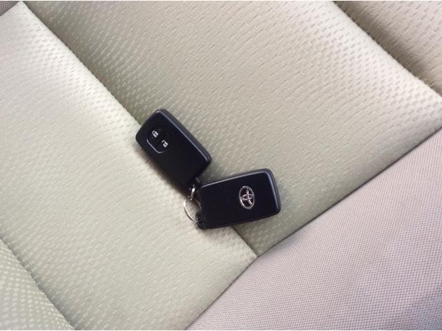 アクア Ｓ　純正ＳＤナビ　スマートキー　オートエアコン　Ｂｌｕｅｔｏｏｔｈ　ＣＤ　ＤＶＤ再生　地デジ（36枚目）