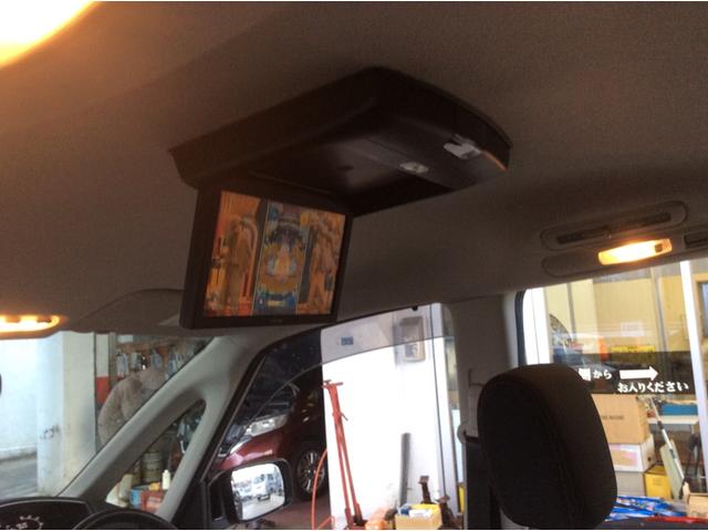 セレナ ハイウェイスター　フリップダウン」モニターＥＴＣ　バックカメラ　ナビ　ＴＶ　オートクルーズコントロール　両側電動スライド　スマートキー　アイドリングストップ　電動格納ミラー　３列シート　純正ＡＷ　ＣＤ　ＤＶＤ再生（13枚目）