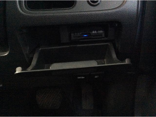 セレナ ハイウェイスター　フリップダウン」モニターＥＴＣ　バックカメラ　ナビ　ＴＶ　オートクルーズコントロール　両側電動スライド　スマートキー　アイドリングストップ　電動格納ミラー　３列シート　純正ＡＷ　ＣＤ　ＤＶＤ再生（18枚目）