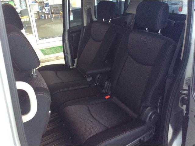 セレナ ハイウェイスター　フリップダウン」モニターＥＴＣ　バックカメラ　ナビ　ＴＶ　オートクルーズコントロール　両側電動スライド　スマートキー　アイドリングストップ　電動格納ミラー　３列シート　純正ＡＷ　ＣＤ　ＤＶＤ再生（26枚目）