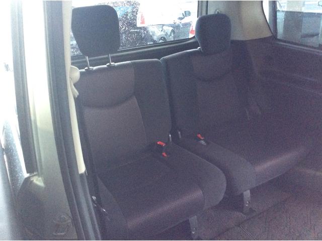 セレナ ハイウェイスター　フリップダウン」モニターＥＴＣ　バックカメラ　ナビ　ＴＶ　オートクルーズコントロール　両側電動スライド　スマートキー　アイドリングストップ　電動格納ミラー　３列シート　純正ＡＷ　ＣＤ　ＤＶＤ再生（27枚目）