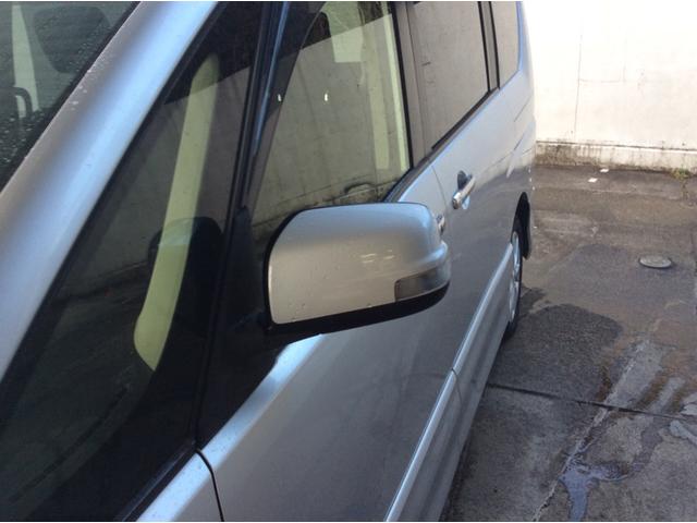 セレナ ハイウェイスター　フリップダウン」モニターＥＴＣ　バックカメラ　ナビ　ＴＶ　オートクルーズコントロール　両側電動スライド　スマートキー　アイドリングストップ　電動格納ミラー　３列シート　純正ＡＷ　ＣＤ　ＤＶＤ再生（37枚目）