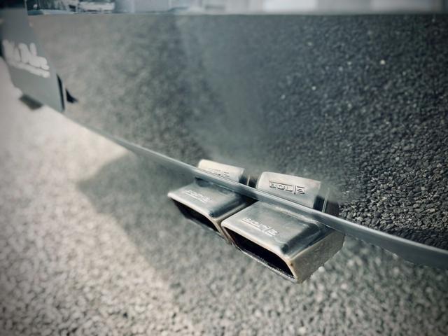 ダッジ・チャレンジャー ＳＥ　新車並行／ＣＡＲＦＡＸ走行証明書付／サンルーフ／黒革パワーシート／社外２０インチ／ＢＯＲＬＡマフラー／フルタップ車高調／ＳＲＴ用フロントリップ／フロントスプリッター／ナビ／バックカメラ／クルコン（23枚目）