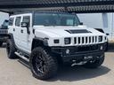 ハマーＨ２ ラグジュアリーパッケージ　新車並行／０８年最終型／社外オーバーフェンダー／ＨＡＲＤＲＯＣＫ２２インチ／ＡＭＰマッドタイヤ／新品ＬＥＤヘッドライト／ワンオフ４本出マフラー／ＬＥＤテール／ナビＴＶ（4枚目）