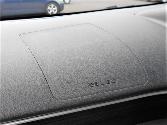 ステラ カスタムＲスマートアシスト　４ＷＤ　フルセグナビ　フルセグナビ　バックカメラ　Ｂｌｕｅｔｏｏｔｈ　プッシュスタート　運転席シートヒーター　オートエアコン　オートライト　ＥＴＣ　衝突被害軽減システム　アイドリングストップ　横滑り防止機能（24枚目）