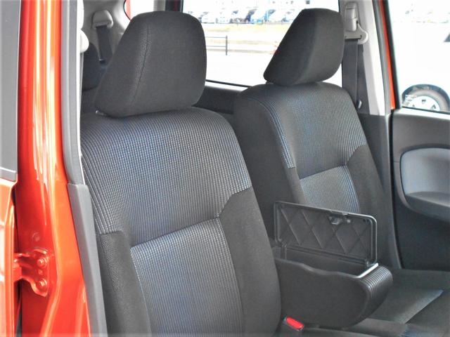 ステラ カスタムＲスマートアシスト　４ＷＤ　フルセグナビ　フルセグナビ　バックカメラ　Ｂｌｕｅｔｏｏｔｈ　プッシュスタート　運転席シートヒーター　オートエアコン　オートライト　ＥＴＣ　衝突被害軽減システム　アイドリングストップ　横滑り防止機能（25枚目）