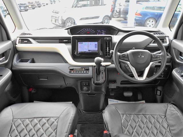デリカＤ：２ ハイブリッドＭＺ　４ＷＤ　レンタＵＰ　全方位カメラ　社外ナビ　Ｂｌｕｅｔｏｏｔｈ　両側電動スライドドア　プッシュスタート　シートヒーター　オートエアコン　オートライト　ＥＴＣ　ドライブレコーダー　衝突被害軽減システム　横滑り防止機能（5枚目）
