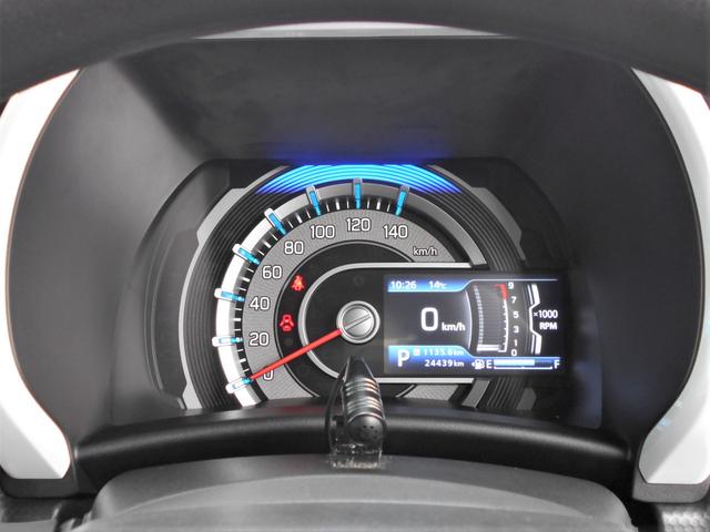 ハスラー ハイブリッドＧ　４ＷＤ　ＣＤオーディオ　衝突被害軽減ブレーキ　プッシュスタート　両席シートヒーター　オートエアコン　オートライト　アイドリングストップ　横滑り防止機能　盗難防止システム　アダプティブクルーズコントロール　ステアリングリモコン（6枚目）
