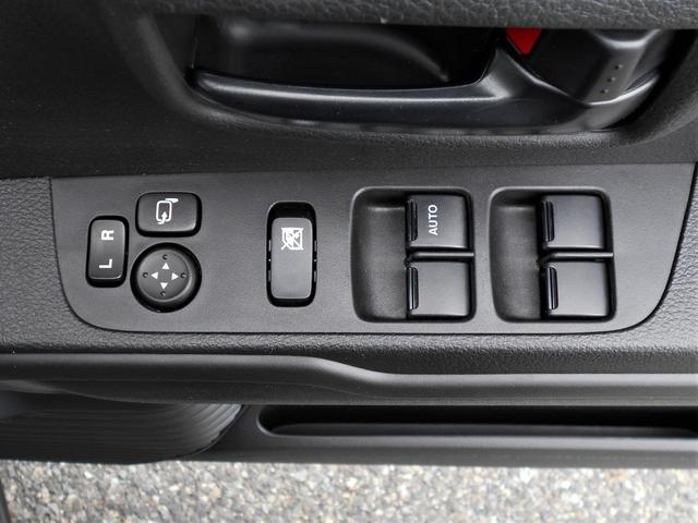 ハスラー ハイブリッドＧ　４ＷＤ　ＣＤオーディオ　衝突被害軽減ブレーキ　プッシュスタート　両席シートヒーター　オートエアコン　オートライト　アイドリングストップ　横滑り防止機能　盗難防止システム　アダプティブクルーズコントロール　ステアリングリモコン（15枚目）