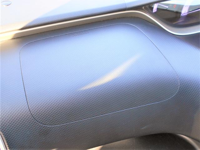 万が一の衝突被害を軽減するＳＲＳエアバッグ