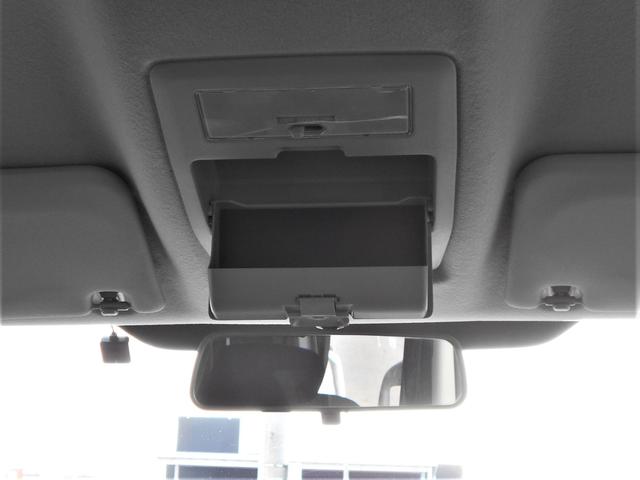 収納スペースもたくさんありますので小物の整理などにもとっても役立ちますね♪