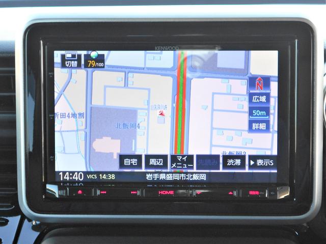 スペーシアカスタム カスタム　ＨＹＢＲＩＤ　ＸＳターボ　４ＷＤ　８インチナビ　バックカメラ　両側電動スライドドア　プッシュスタート　両席シートヒーター　オートエアコン　オートライト　ＥＴＣ　前方ドライブレコーダー　衝突被害軽減システム　アイドリングストップ　横滑り防止機能（7枚目）