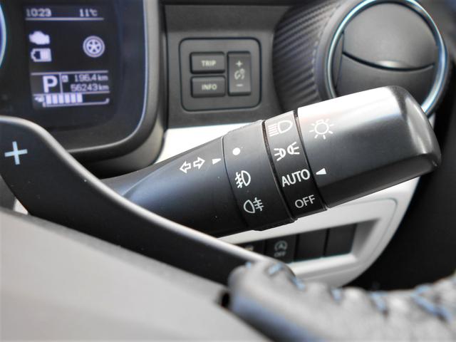 イグニス ＨＹＢＲＩＤ　ＭＺ　４ＷＤ　ＣＤオーディオ　衝突被害軽減Ｂ　プッシュスタート　シートヒーター　オートエアコン　オートライト　ＥＴＣ　アイドリングストップ　横滑り防止機能　盗難防止システム　オートクルーズコントロール（12枚目）