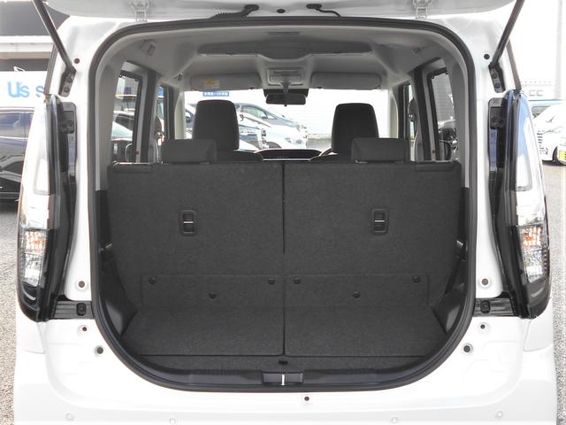 カーゴスペースは２列目をそのままの状態だとご覧の様な広さですが…